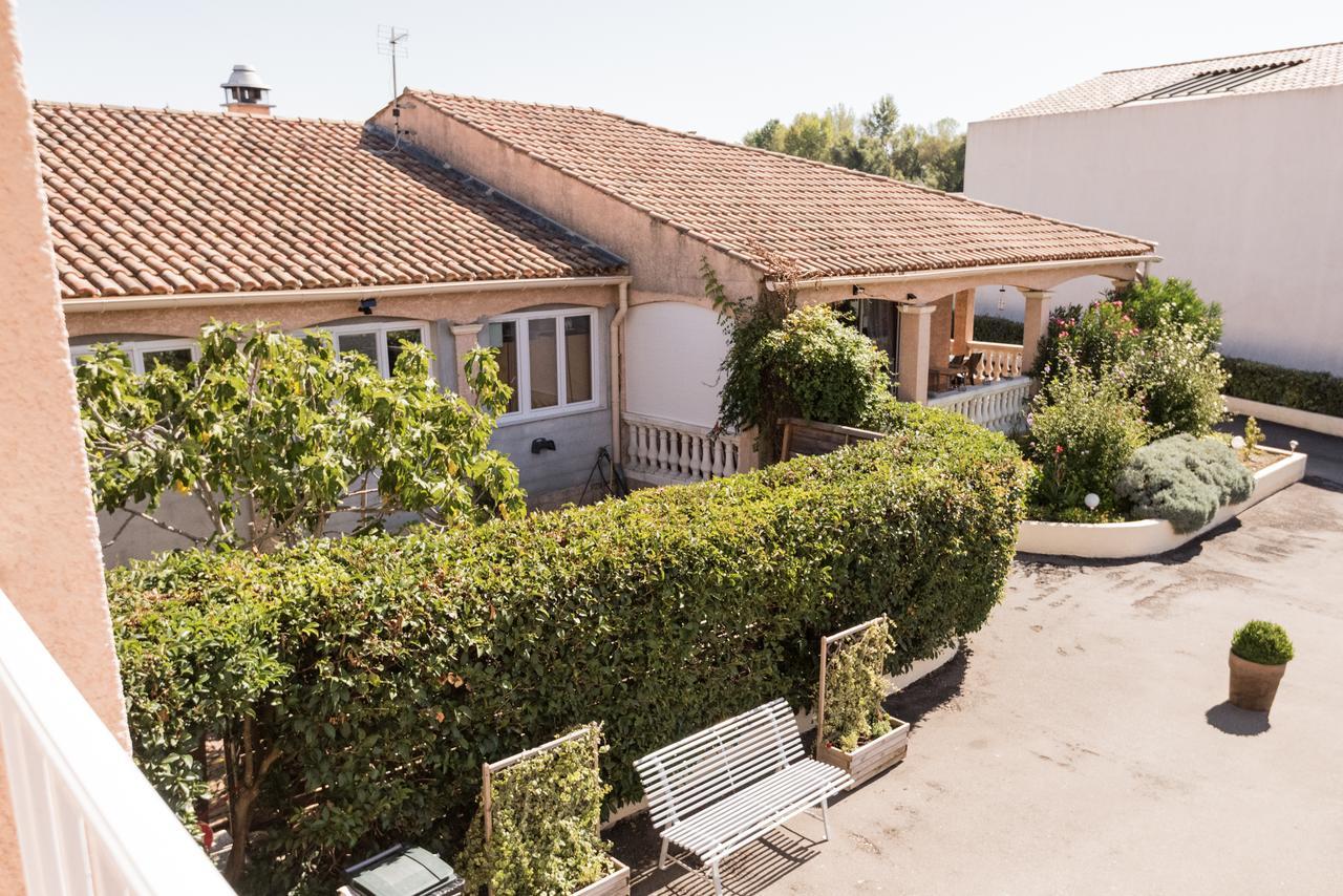 Le Grand Jardin Otel Aujargues Dış mekan fotoğraf